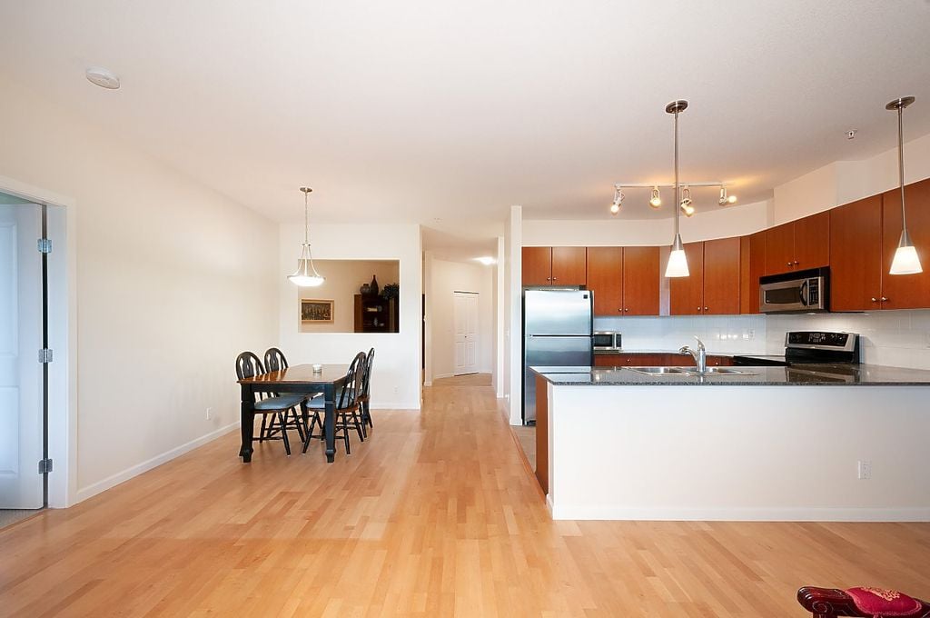 10180 153 St, #333