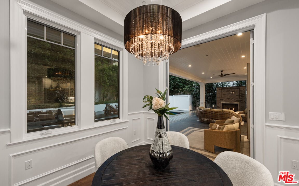 Luminor Heights, Laurel Canyon Blvd, 90046