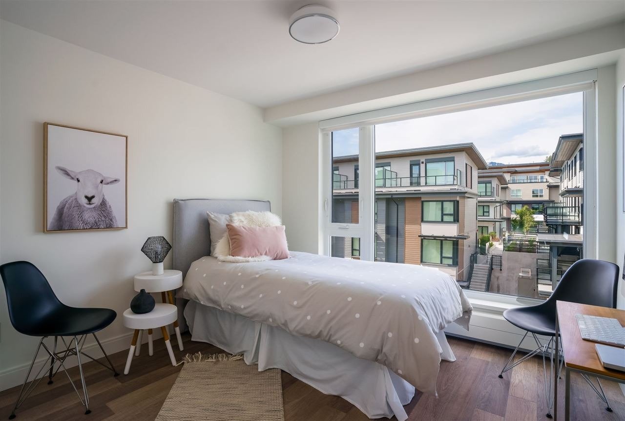 525 E 2nd St, #422