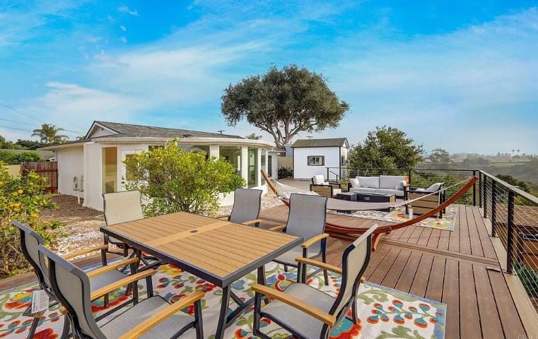 4107 Cole Way san diego, CA 92117