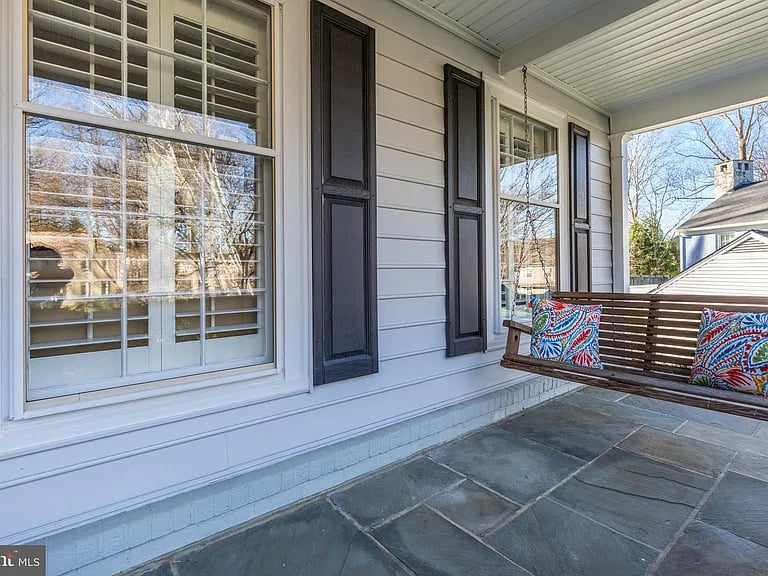 9412 Winterset Drive