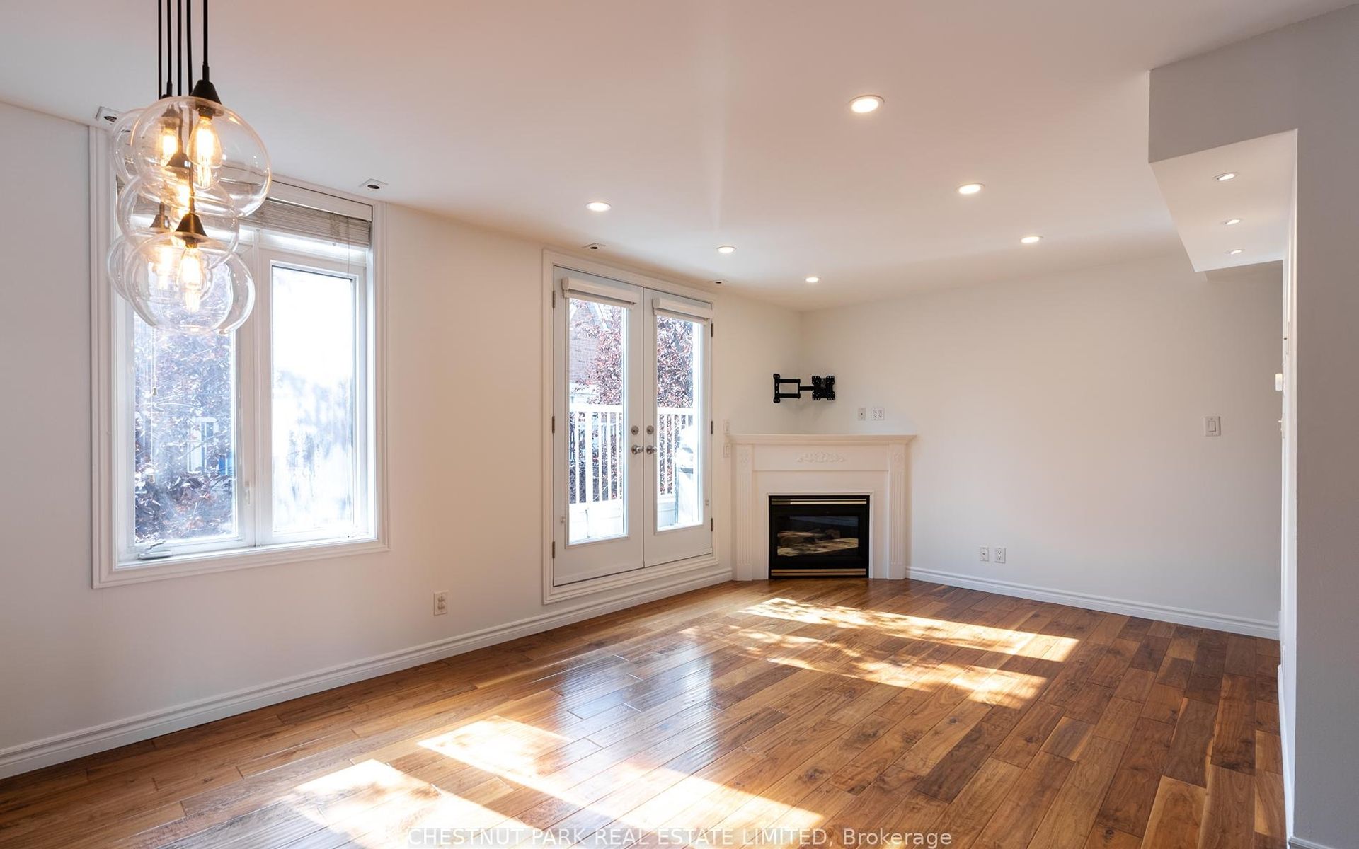 12 Sudbury St, #1206