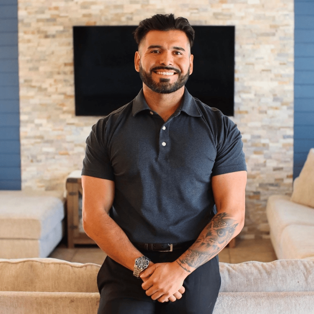 Carlos Martinez Tucson, AZ Real Estate Agent Headshot