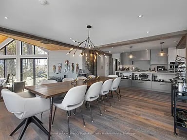 305 Wapaska Cres