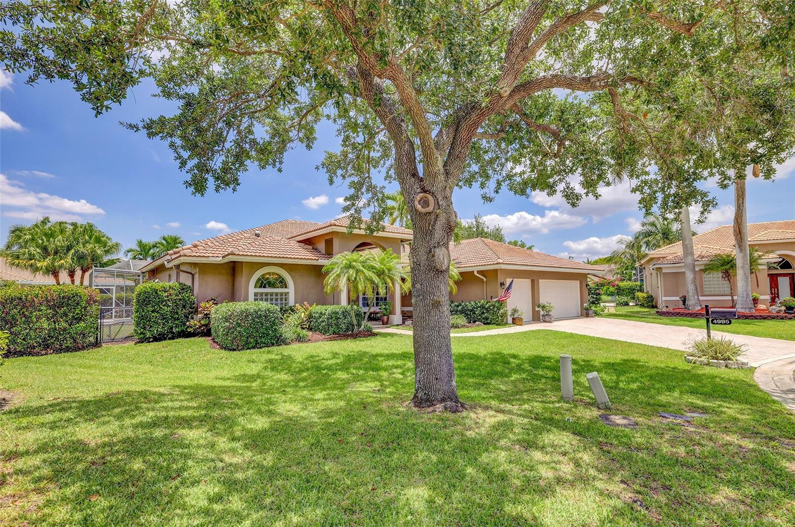4995 NW 110th Ter CORAL SPRINGS, FL 33076