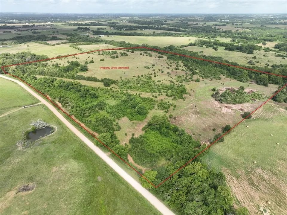 1735 Old Nelsonville Rd