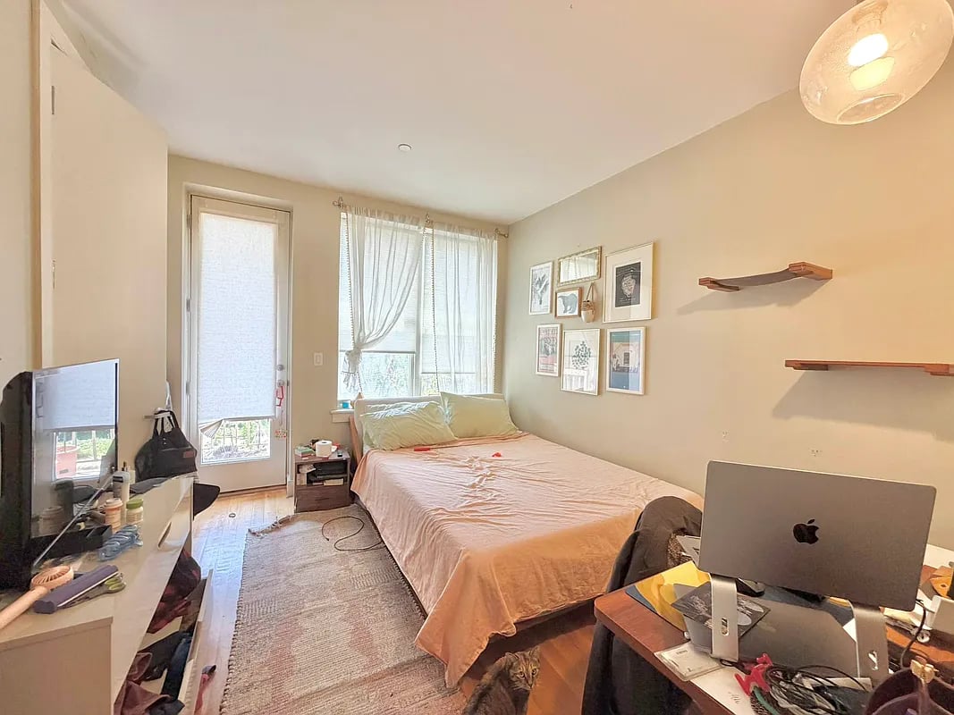 22 Fayette Street 3R