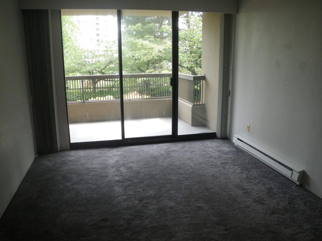 2041 Bellwood Ave, #208