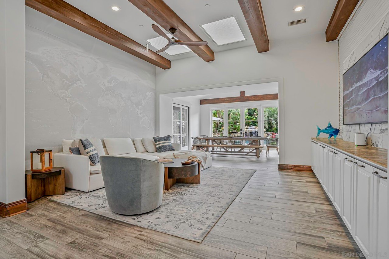 15823 The River Trail