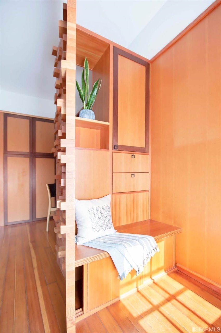 38 Lippard Avenue