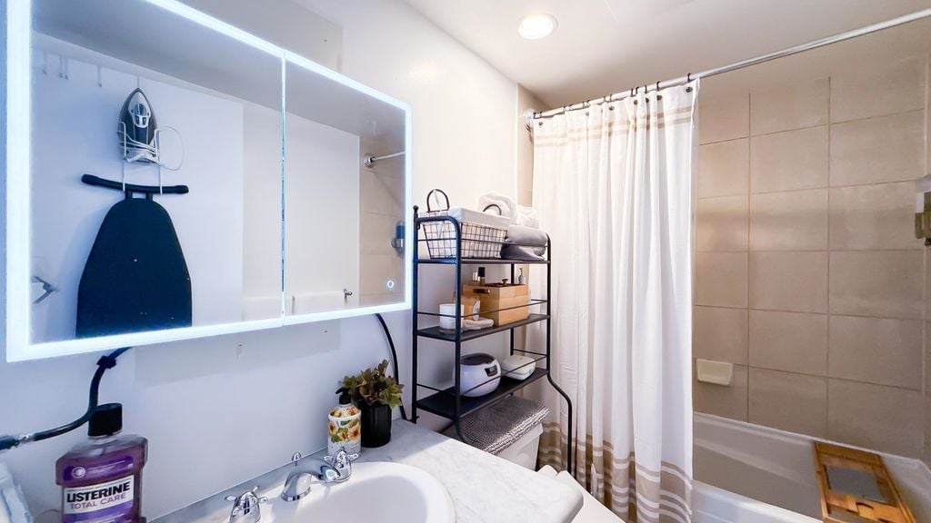 7368 Sandborne Ave, #308