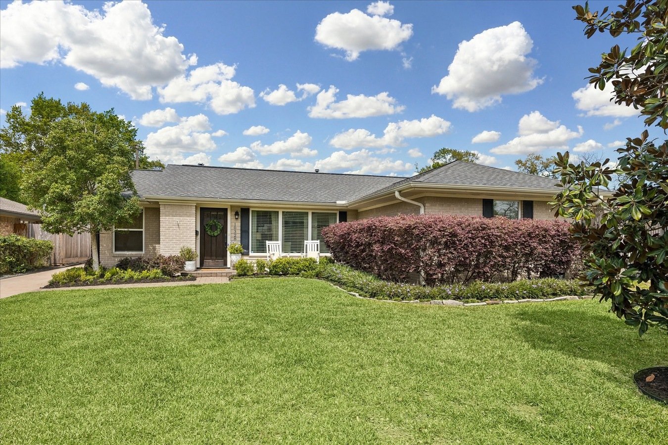 10328 Brinwood Dr