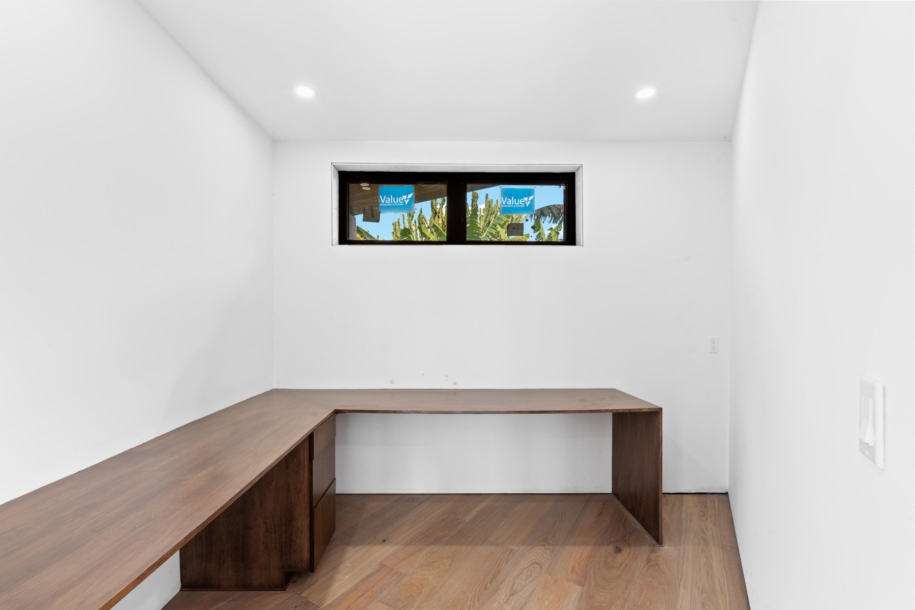 726 Howard St, Marina Del Rey