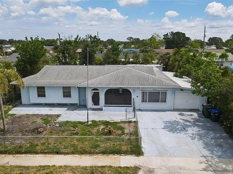 8144 Boca Grande Ave