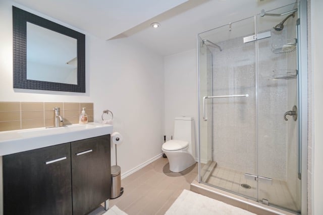 3623 Holden Cres
