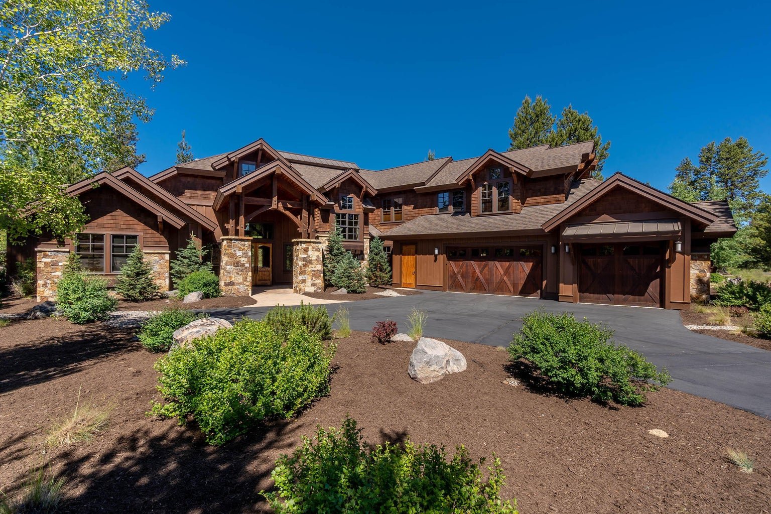 56580 Sunstone Loop