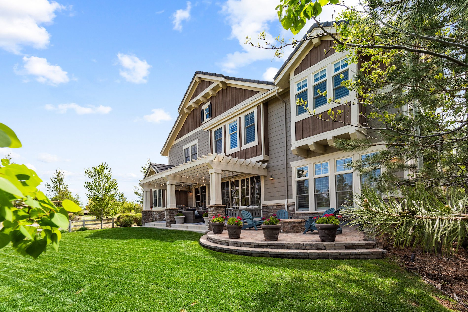 117 Flowerburst Way