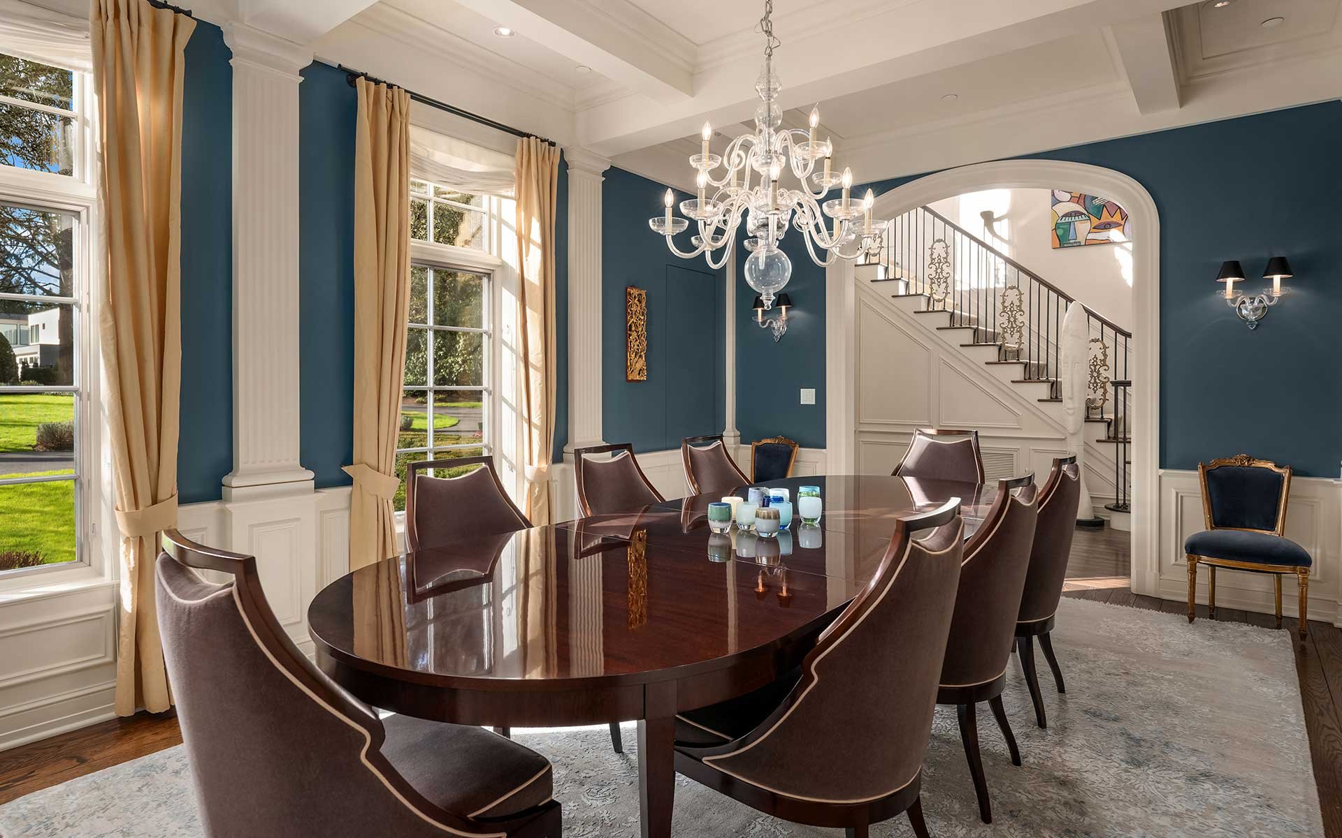 Sophisticated, Timeless Style in a Prized Medina Location on Overlake Golf Course