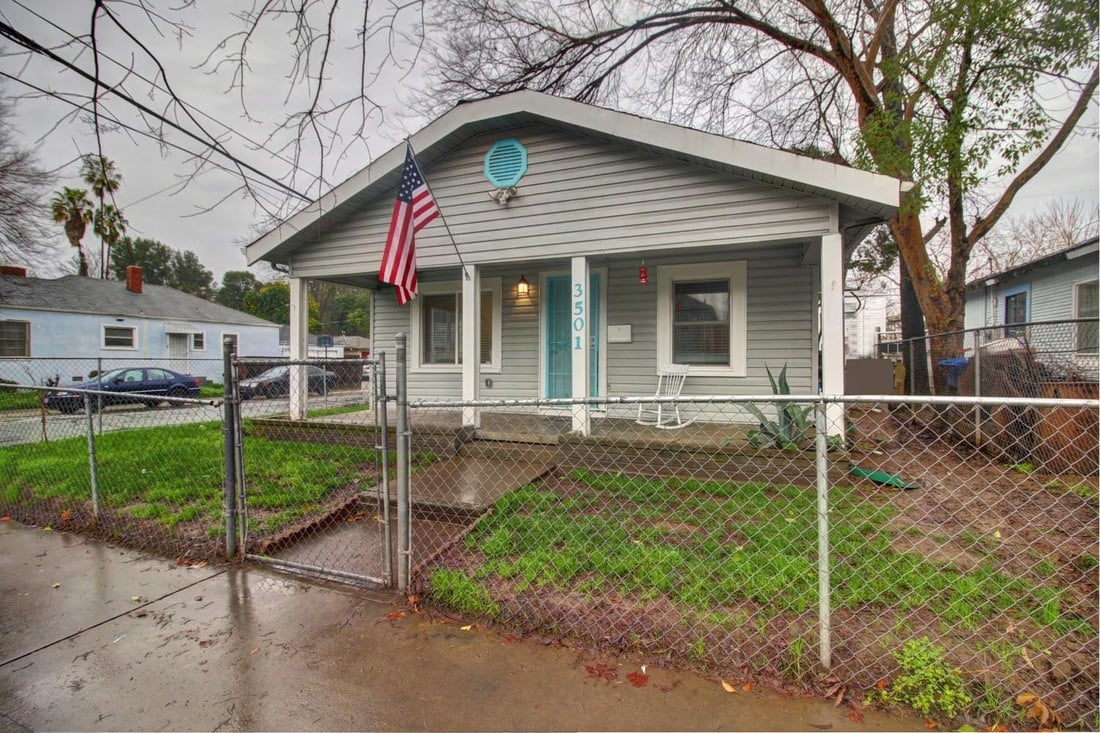 Sold in Oak Park! 3501 33rd Street