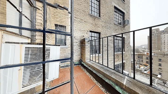 1 Christopher St APT 10J