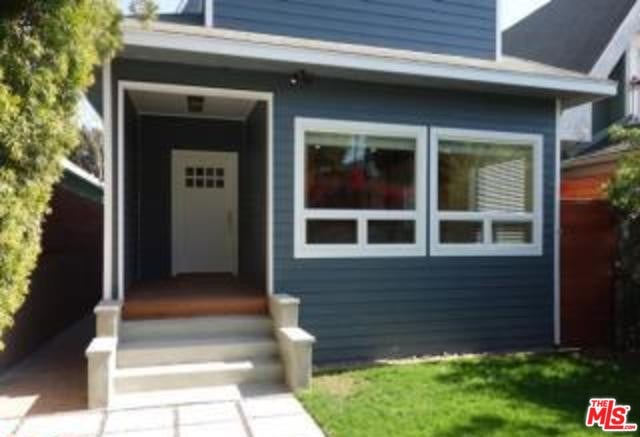 46 Thornton Ave