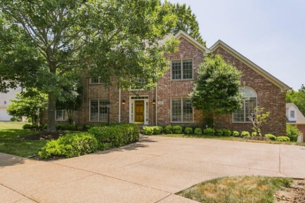 300 Rothwell Pl