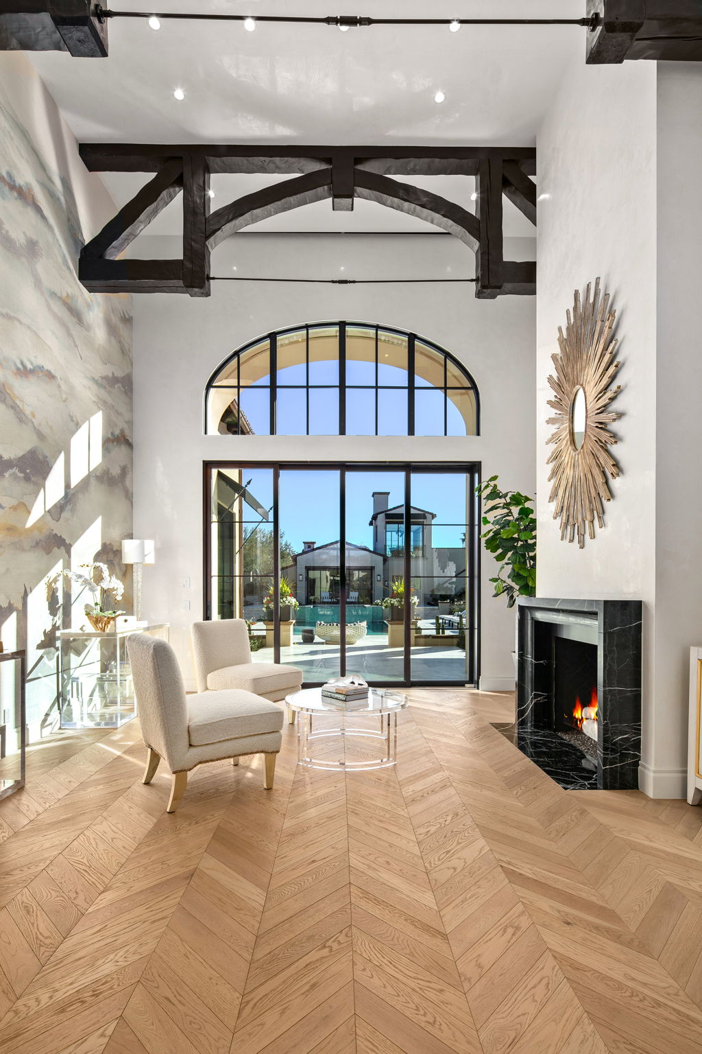 10927 E Windgate Pass Drive, 1519