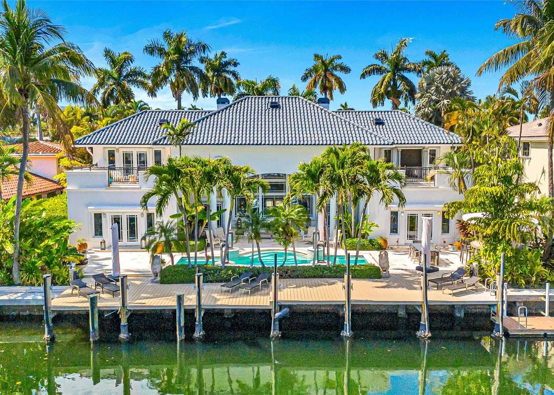 166 Royal Palm Dr