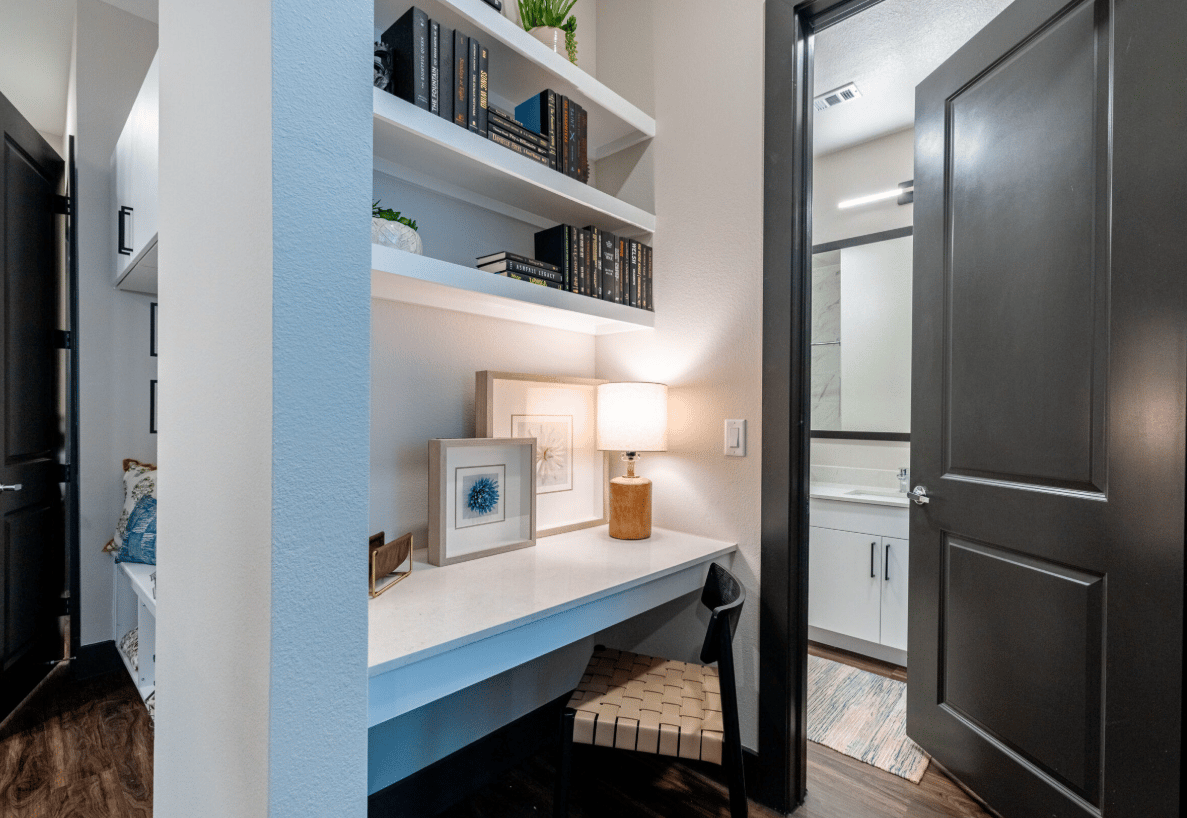 1 month free on 12+ month leases