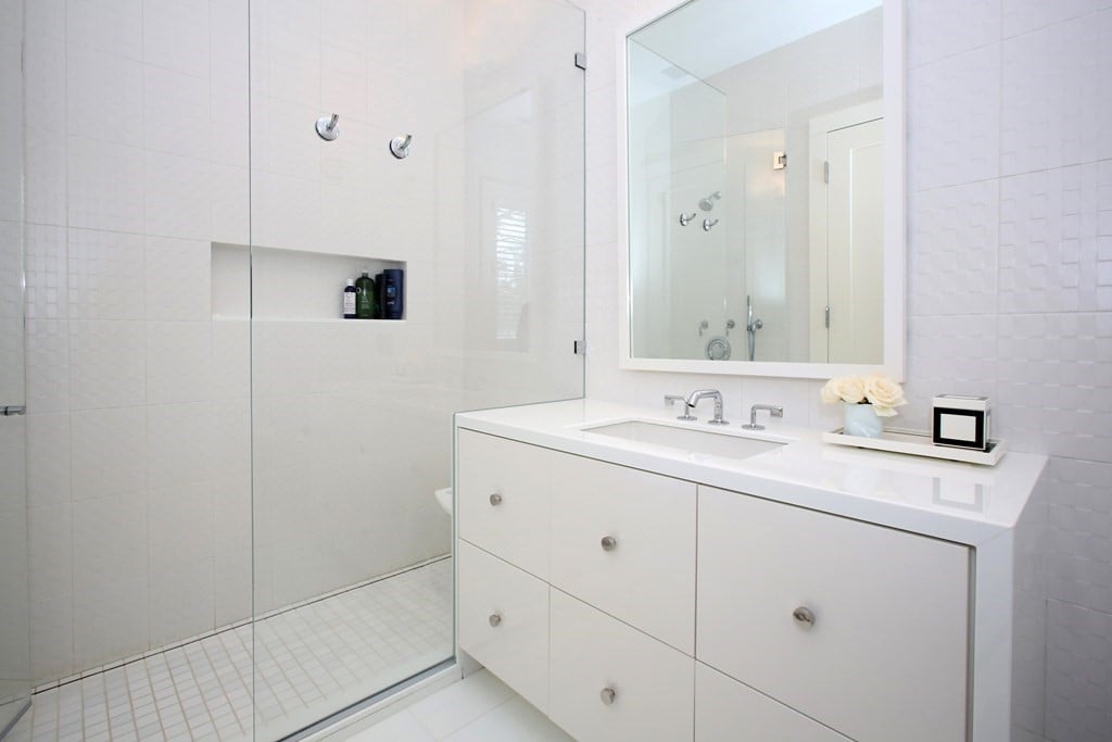 70 Possum Rd Weston, MA 02493-2318