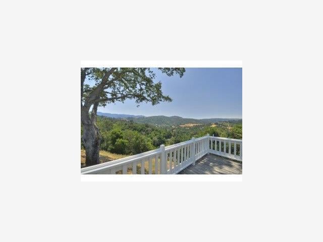 21388 SARAHILLS Dr
