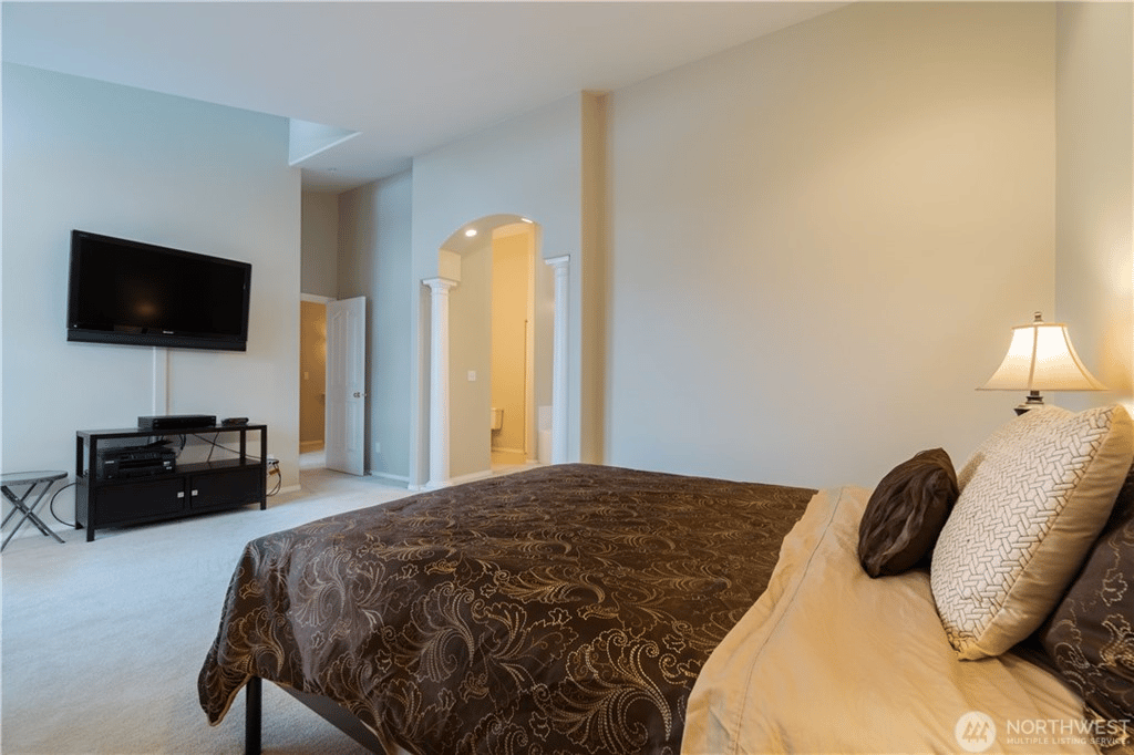 87 Red Hawk Dr., #4 