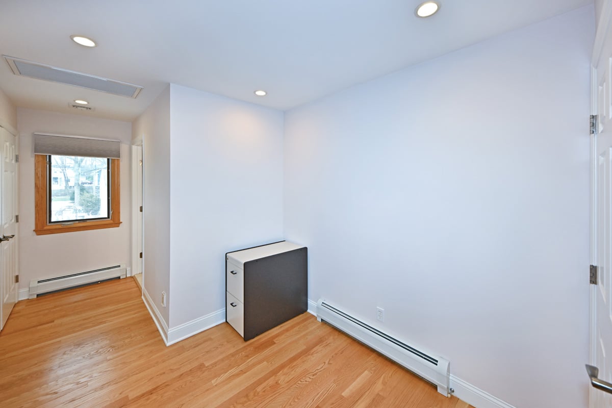 23 Spruce Pl
