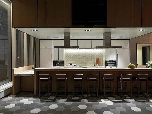 252 South Street Unit: 8J