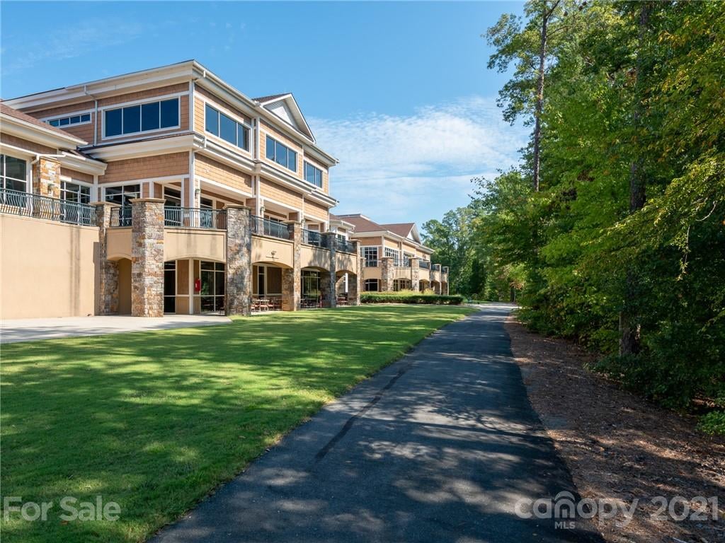 23076 Whimbrel Cir
