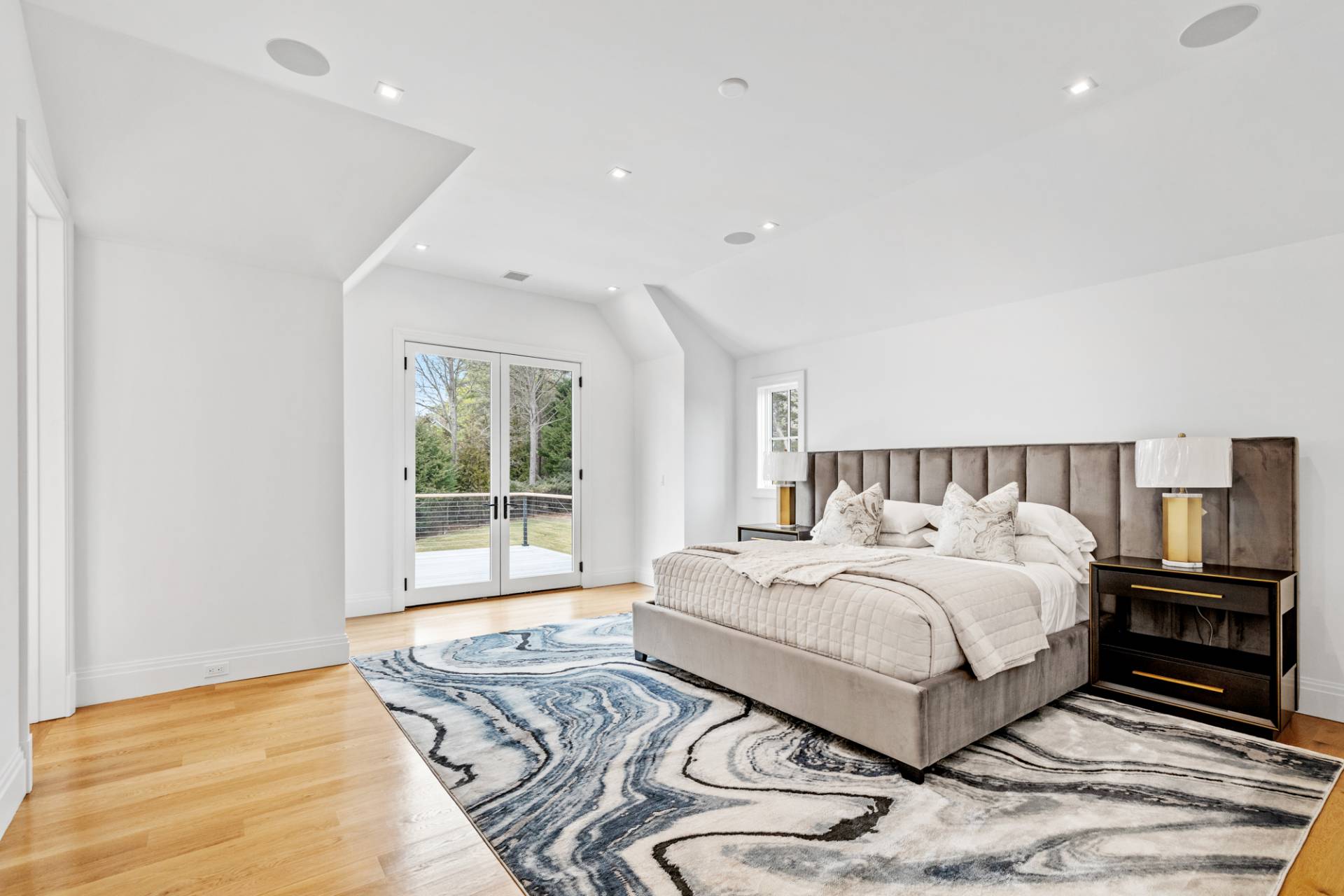 51 Arbutus