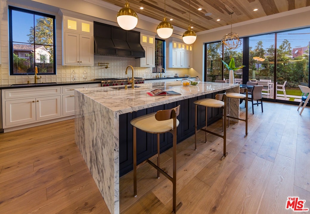 2217 Guthrie Dr