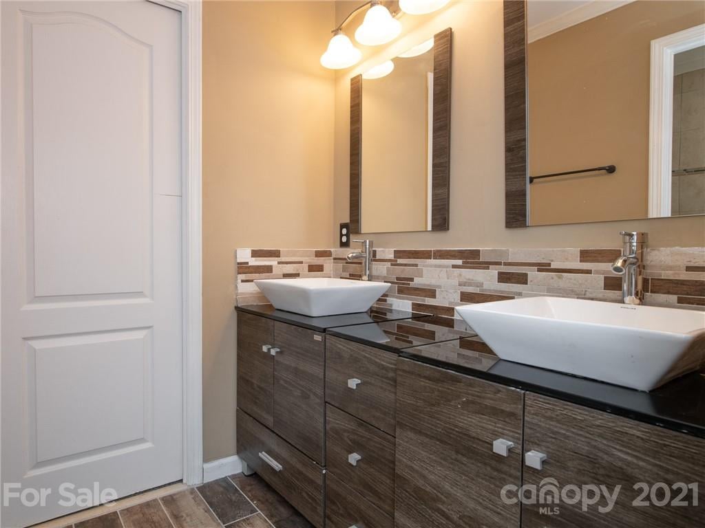 5552 Piper Glen Dr