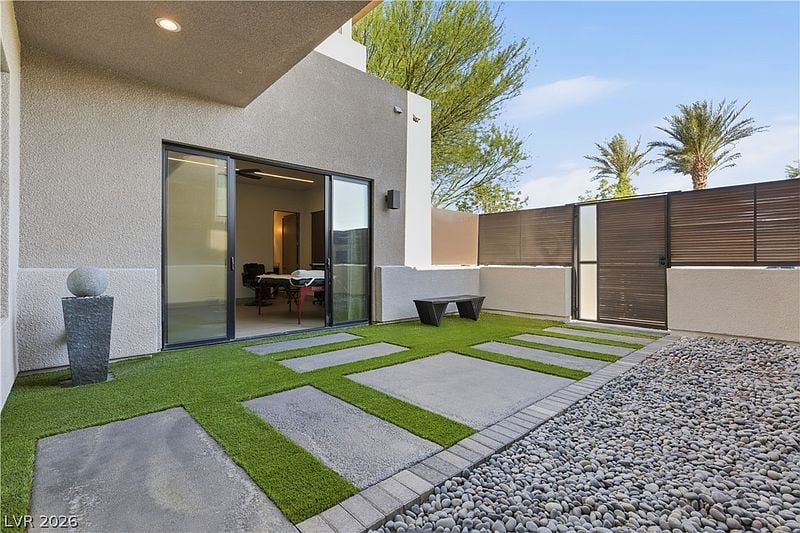 2790 La Bella Ct