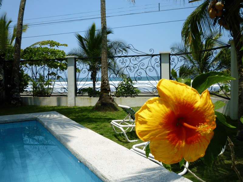 Beachfront Hotel in South Jaco Beach