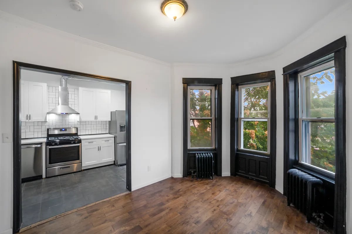 60-62 Palmetto Street Unit: 2B