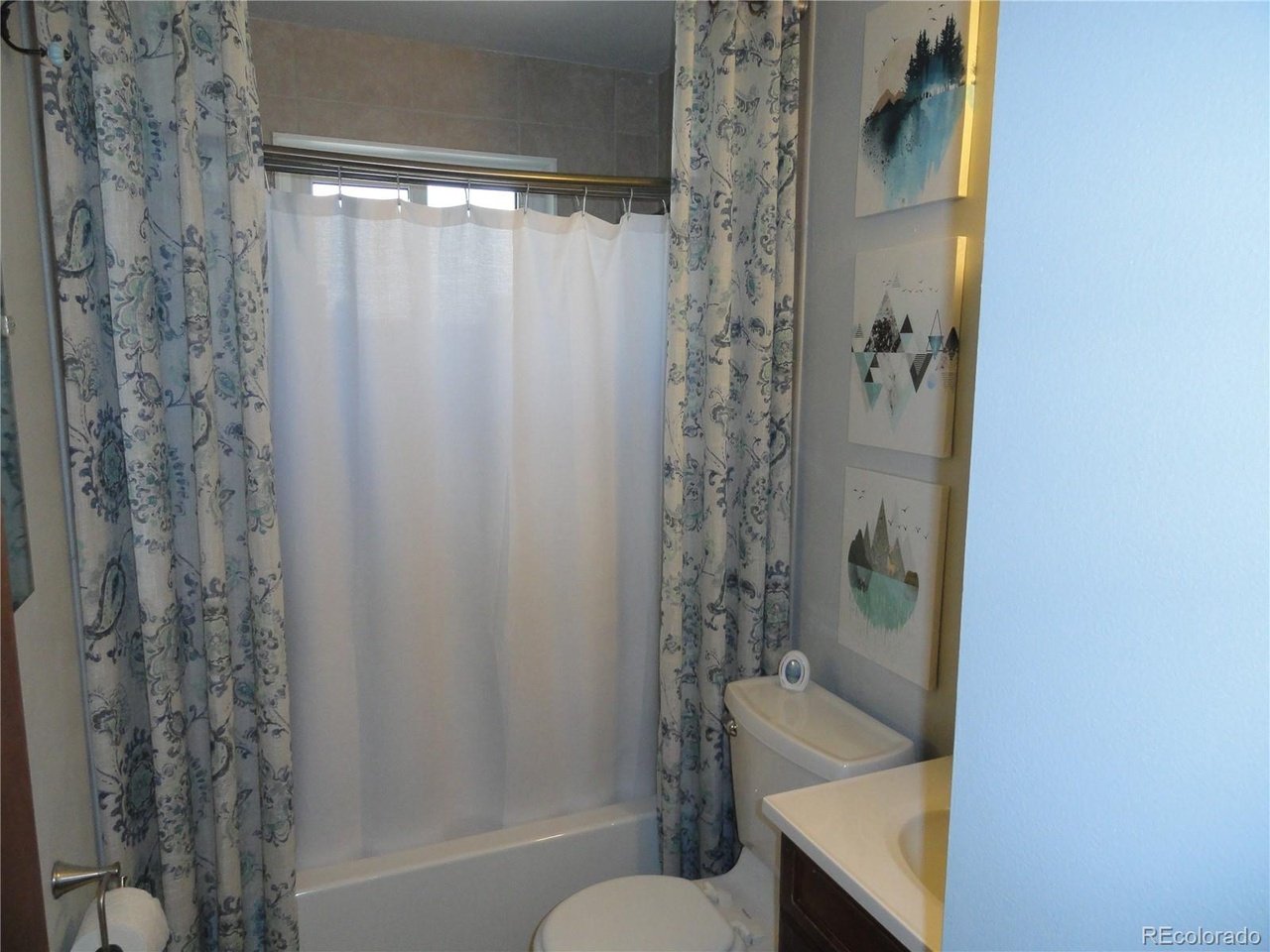 1568 S Dudley Ct