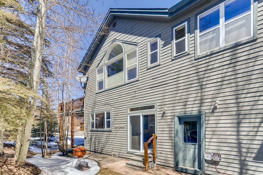 928 A Lakepoint Cir, #A