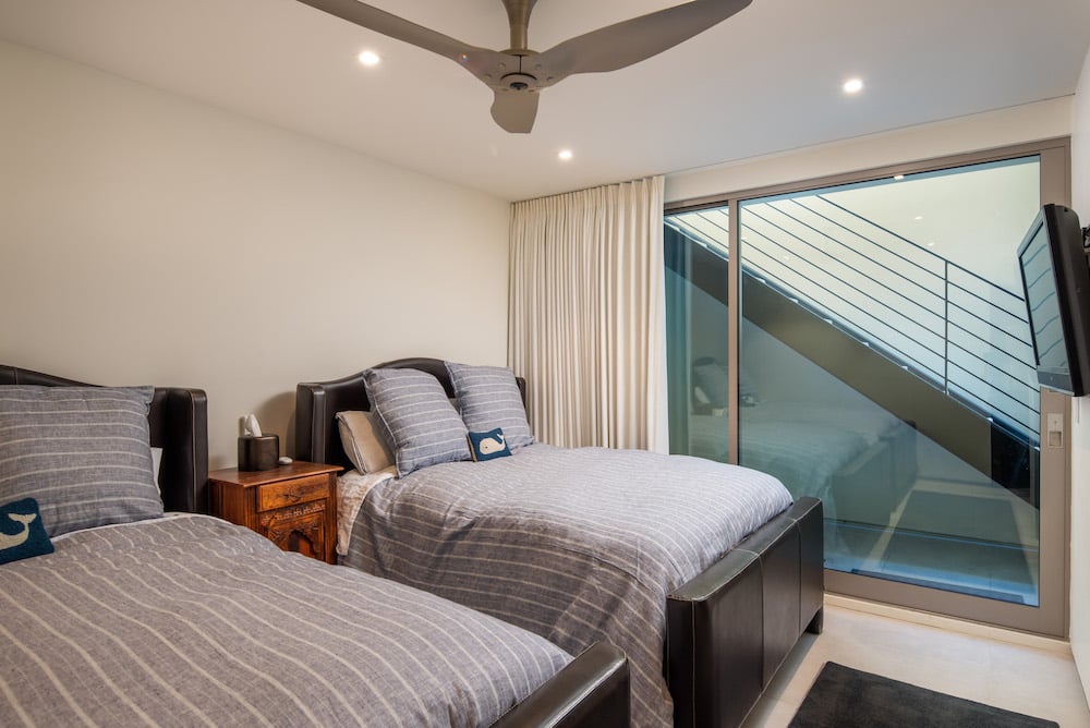 6436 Camino De La Costa