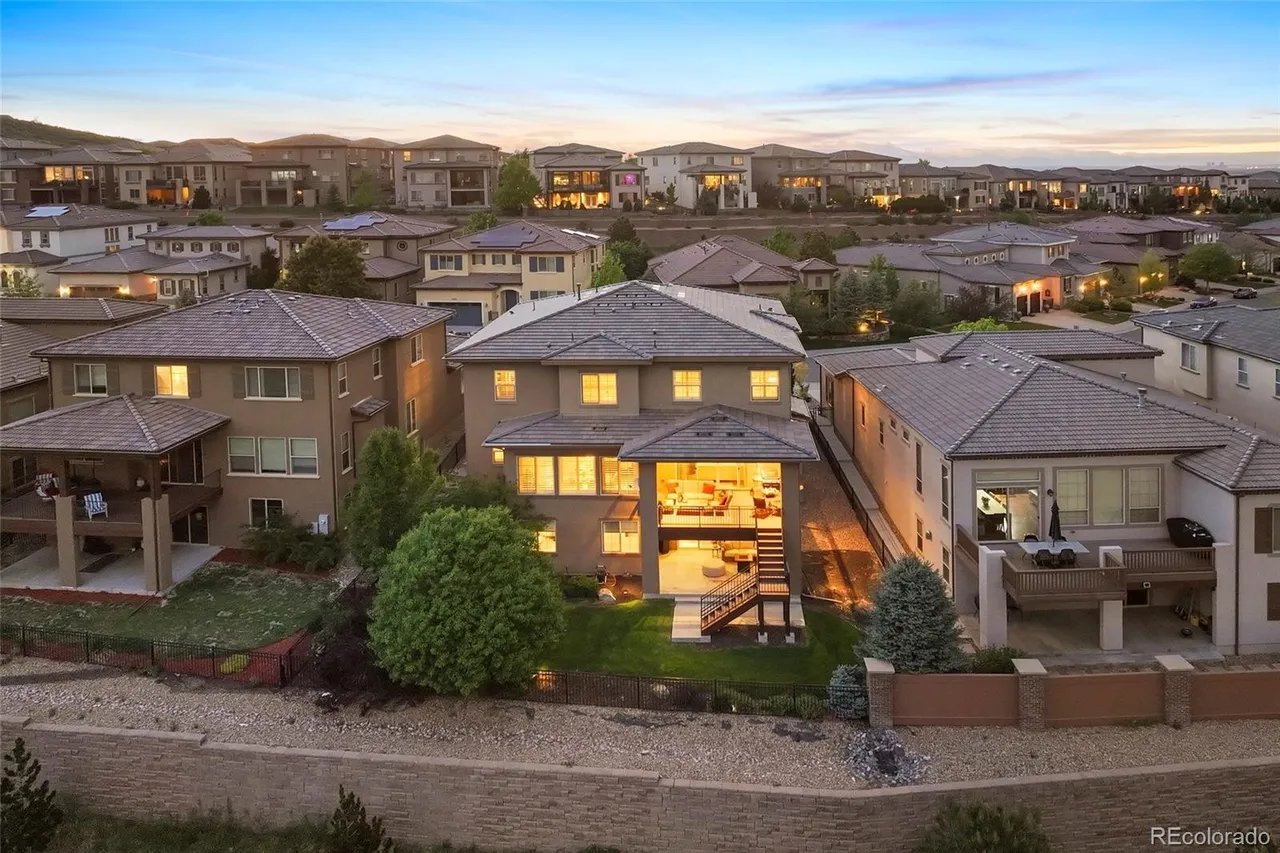 10601 Montecito Dr