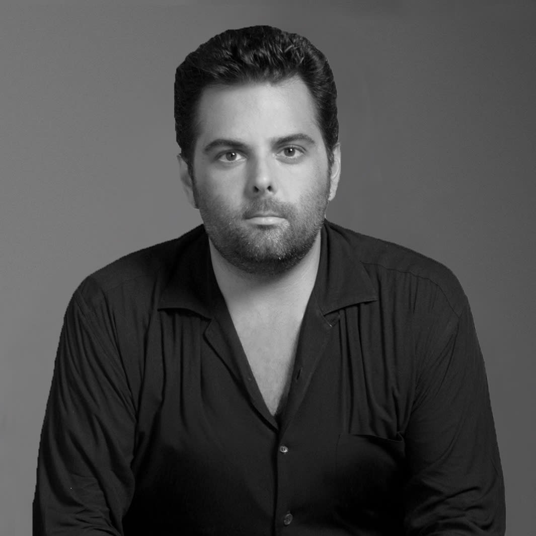 Jonah Wilson Beverly Hills, Ca Real Estate Agent Headshot