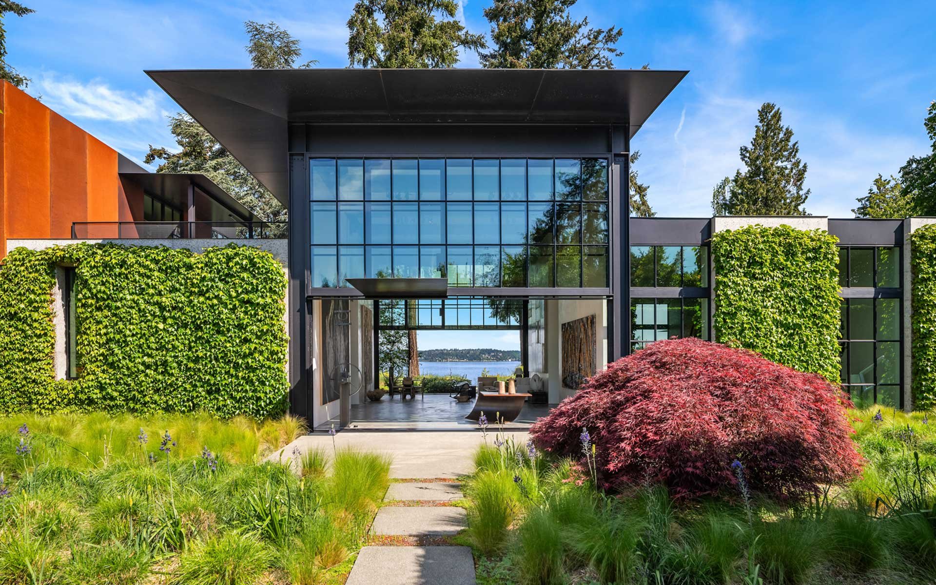 Triptych: A Tom Kundig Masterwork on Lake Washington