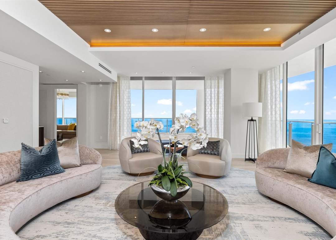 525 N Fort Lauderdale Beach Blvd #2201