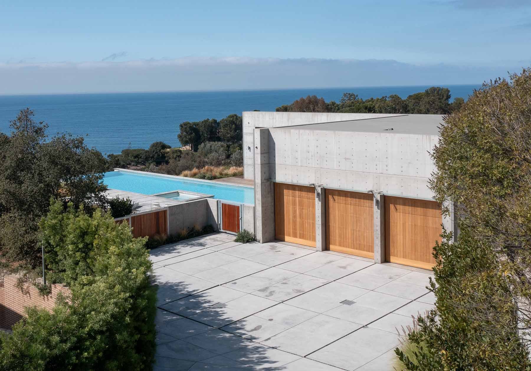24689 Pacific Coast Hwy