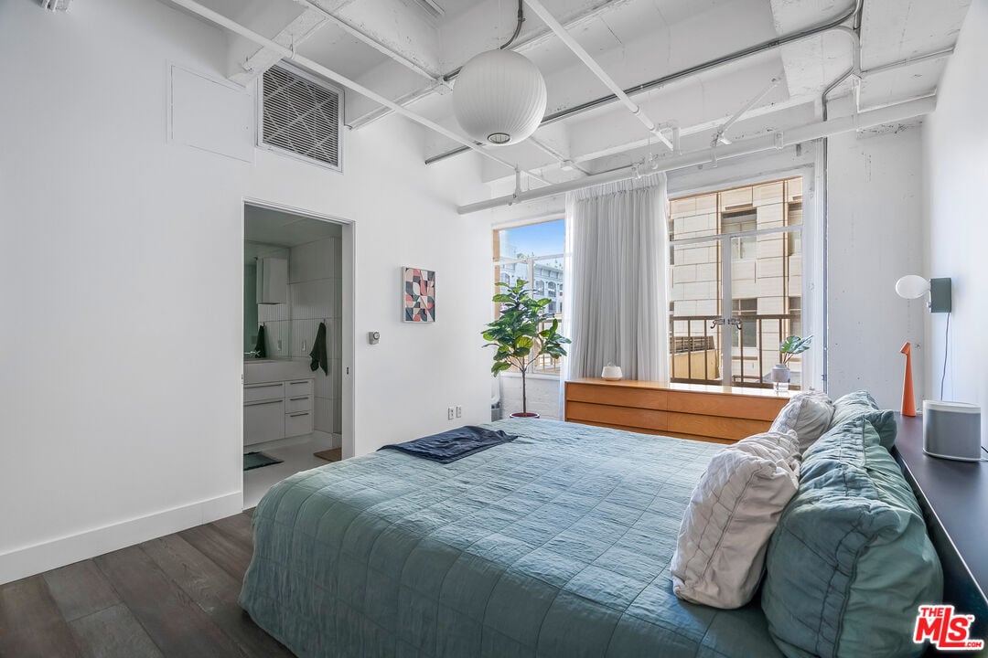 6253 Hollywood Blvd, #302